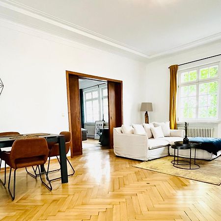 Luxusapartment Im Dichterviertel *Garten*Parkplatz*Wifi* Erfurt Buitenkant foto