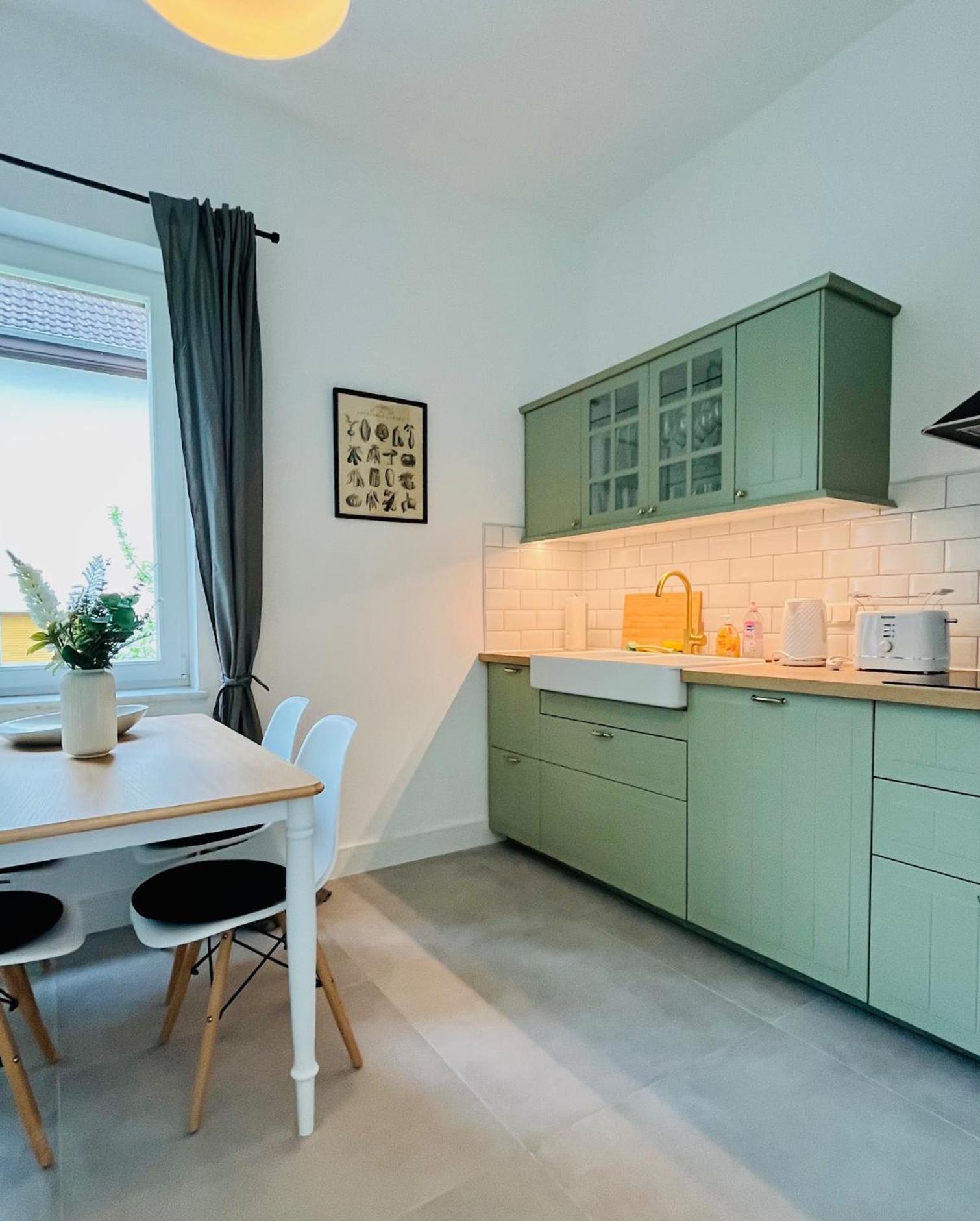 Luxusapartment Im Dichterviertel *Garten*Parkplatz*Wifi* Erfurt Buitenkant foto