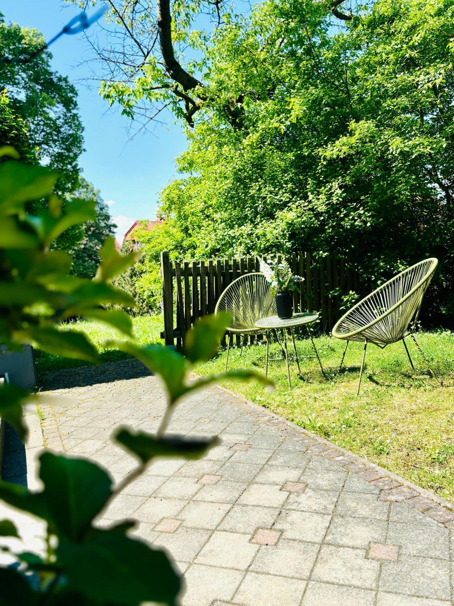Luxusapartment Im Dichterviertel *Garten*Parkplatz*Wifi* Erfurt Buitenkant foto